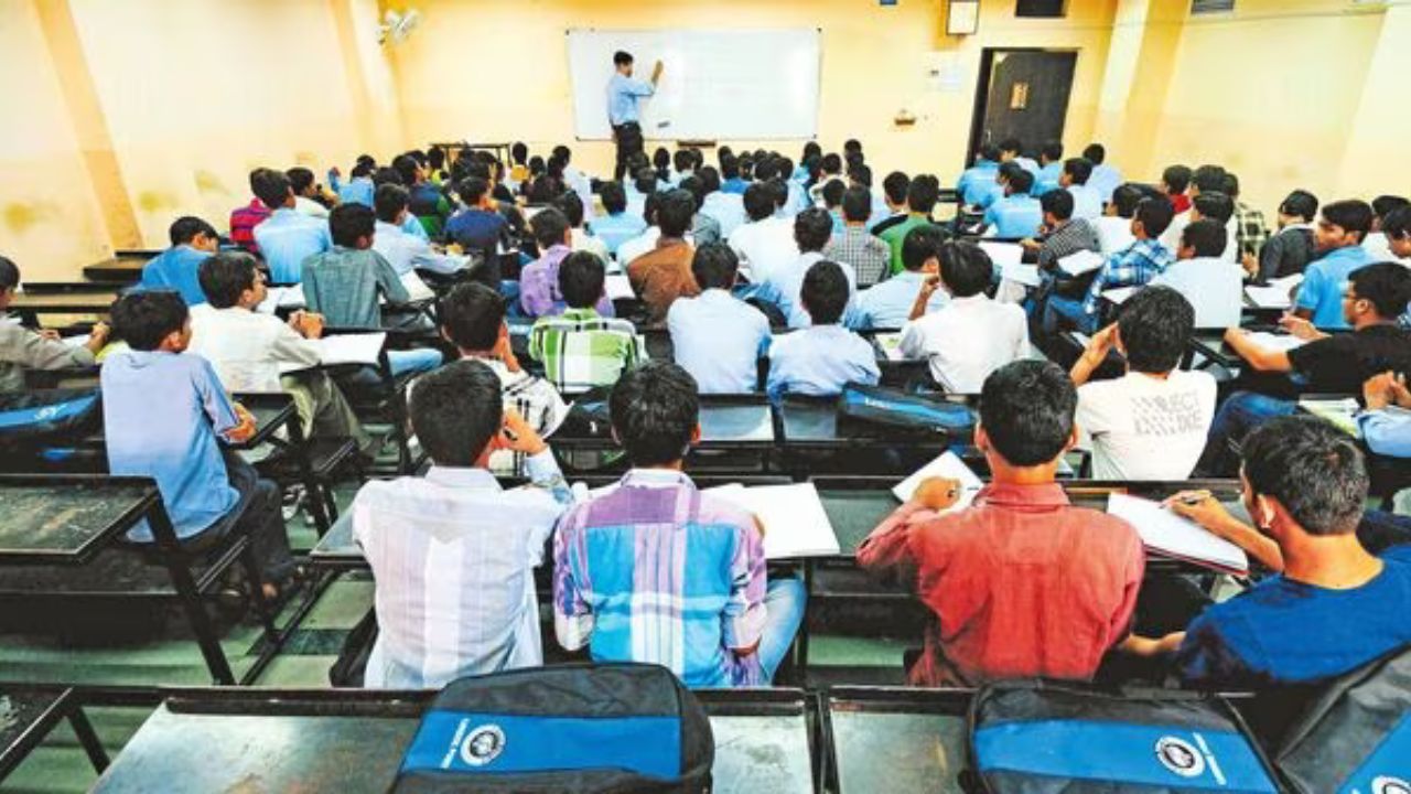 Coaching Centres Can't Enroll Students Below 16, Fine Upto 1 Lakh For Violating Rule